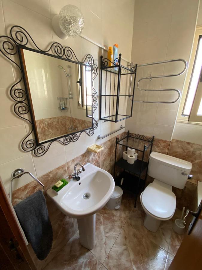 Moutallos Rooms Inn Homes Paphos Exteriér fotografie